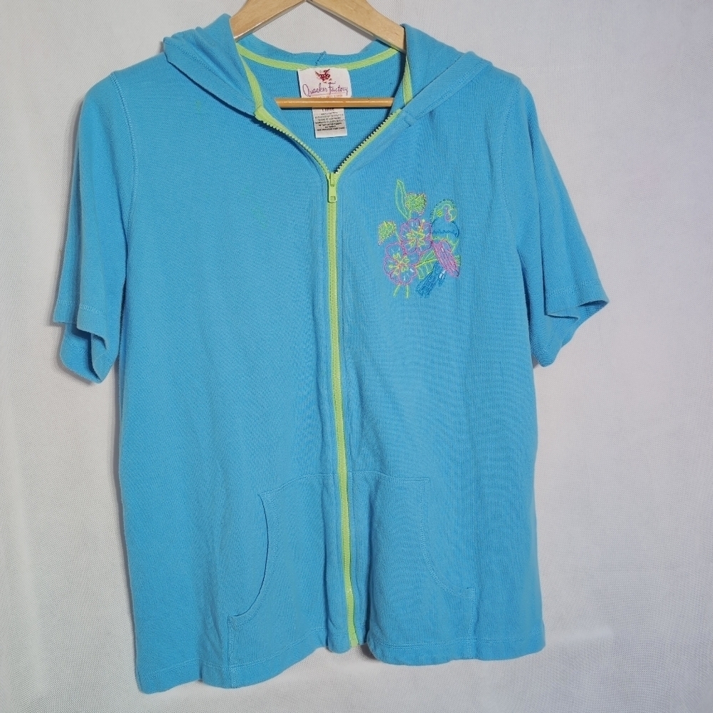 Vintage Quacker Factory Sz L Blue Hoodie with Floral Parrot Embroidery